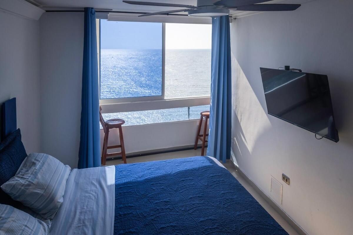 Balcony To The Horizon *
