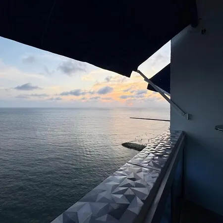 Balcony To The Horizon Apartamento